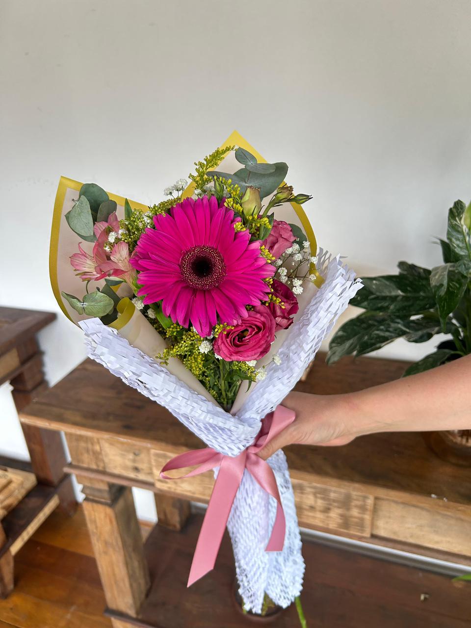 Ramalhete Gérbera com flores